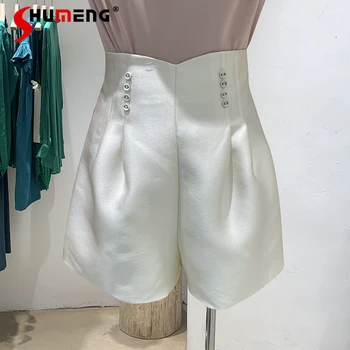 Годишният корейски стил, нови монтиране на универсални широки къси панталони, плисе Шик бели ежедневни панталони за жени