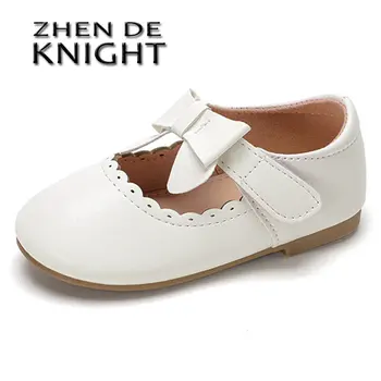 Детски обувки кожени обувки за момичета подметка; новост лятото 2023 г.; Детски обувки принцеса с модерен носа на куки и панти;