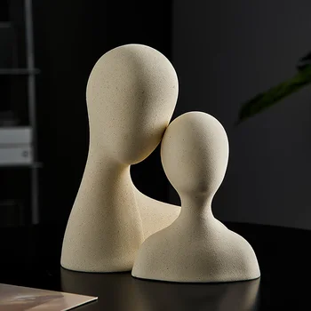 Модерна Скулптура Съвременно Изкуство в Скандинавските Аксесоари за Украса на Дома за Всекидневна Двойка Модел на Статуята е От Смола Фигурки За Помещения