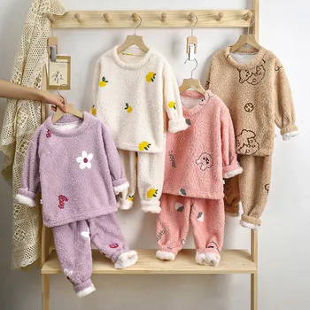 Плюшен топло домашно облекло за бебета и малки деца, комплект от две части за есенно-зимните момчета и момичета, сладка пижама с анимационни герои, домашен комплект
